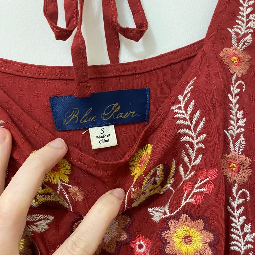 Embroidered Red Dress with ruched waist - Picture 8 of 12